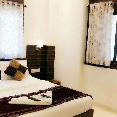 Hotel Golden City Mumbai Exterior photo